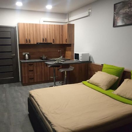 Apartment Yes 41 Oezjhorod Buitenkant foto