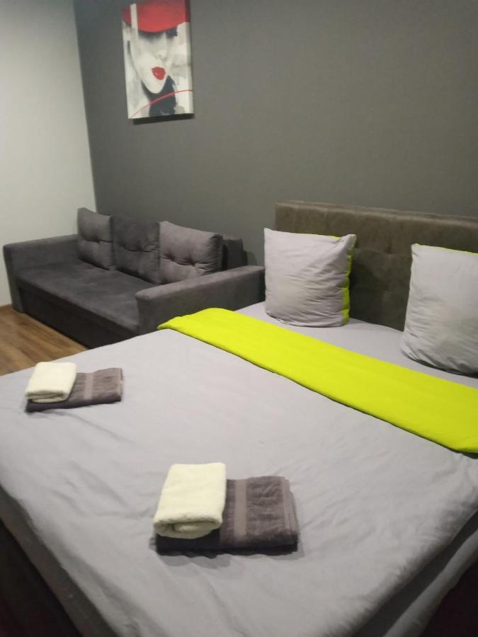 Apartment Yes 41 Oezjhorod Buitenkant foto