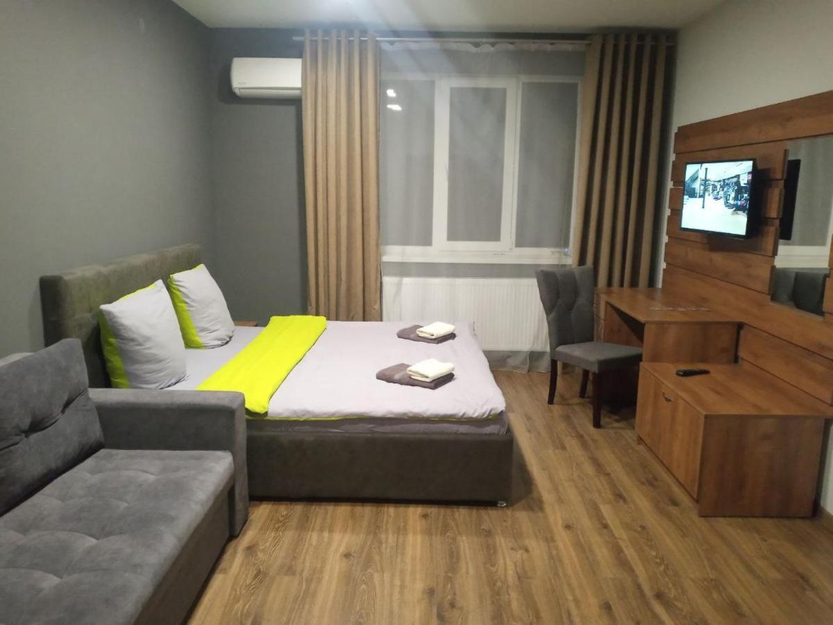 Apartment Yes 41 Oezjhorod Buitenkant foto